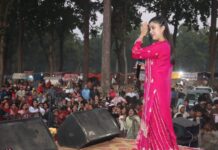 बैजनाथ महोत्सवमा रचना रिमालको दमदार प्रस्तुति, दर्शक उत्साहित